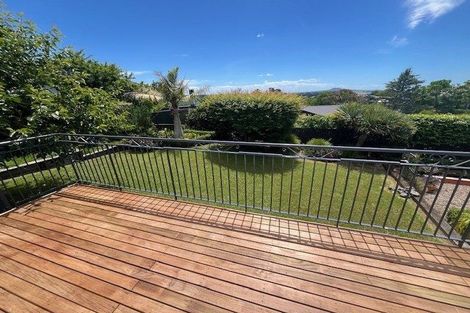 Photo of property in 3 Copperfield Terrace, Mellons Bay, Auckland, 2014