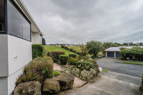 Photo of property in 32 Dampier Street, Oceanview, Timaru, 7910