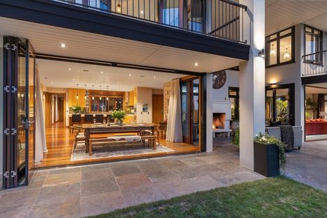 Photo of property in 19 Tosswill Road, Tahunanui, Nelson, 7011