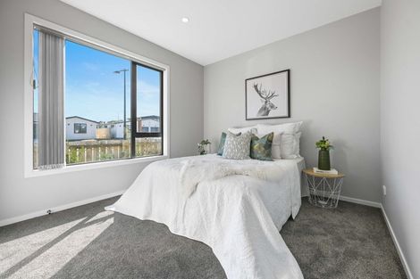 Photo of property in 2/28 Tokerau Drive, Rototuna North, Hamilton, 3210