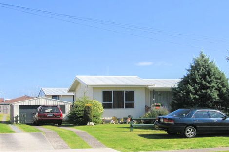 Photo of property in 13b Hawea Street, Mount Maunganui, 3116
