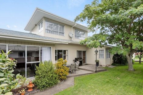 Photo of property in 610 Ballantyne Street, Frimley, Hastings, 4120