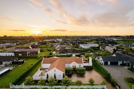 Photo of property in 83 Saint Kilda Road, Cambridge, 3434