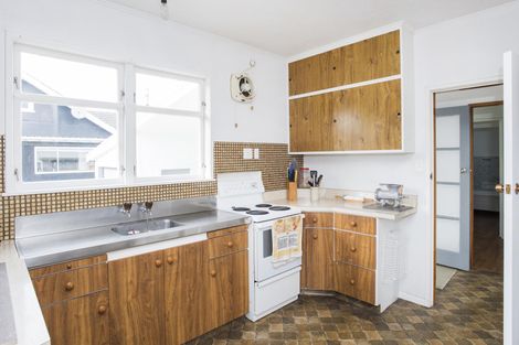 Photo of property in 254 Whitaker Street, Whataupoko, Gisborne, 4010