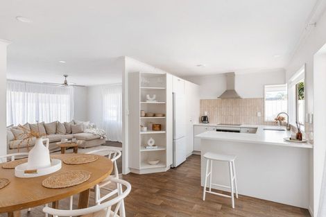 Photo of property in 7 Reef Avenue, Papamoa Beach, Papamoa, 3118