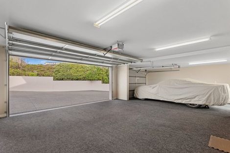 Photo of property in 6 Stonewall Place, Huntsbury, Christchurch, 8022