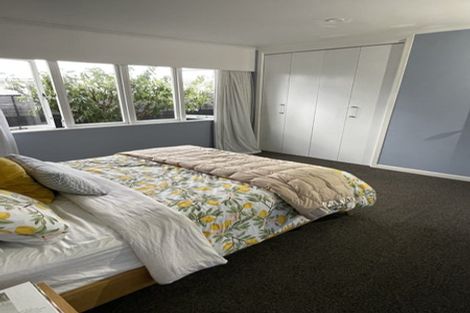 Photo of property in 2/10 Riverlea Avenue, Pakuranga, Auckland, 2010