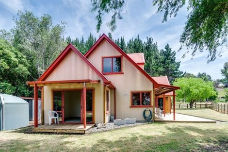 Photo of property in 2116 Puketitiri Road, Rissington, Napier, 4184