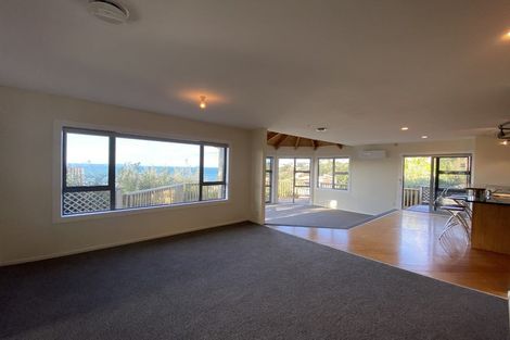 Photo of property in 33 Whale Cove, Stanmore Bay, Whangaparaoa, 0932