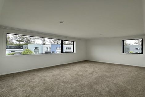 Photo of property in 14 Breakwater Way, Whitby, Porirua, 5024