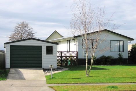 Photo of property in 51 Garland Drive, St Andrews, Hamilton, 3200