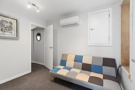 Photo of property in 100 Ellice Street, Mount Victoria, Wellington, 6011