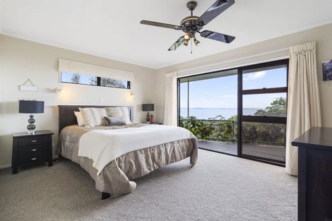 Photo of property in 146 Pacific Parade, Army Bay, Whangaparaoa, 0930