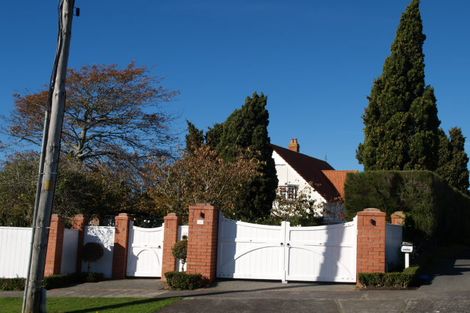 Photo of property in 117 Litten Road, Cockle Bay, Auckland, 2014