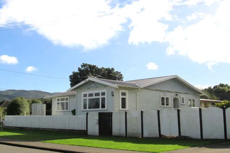 Photo of property in 10 Kingston Street, Boulcott, Lower Hutt, 5011