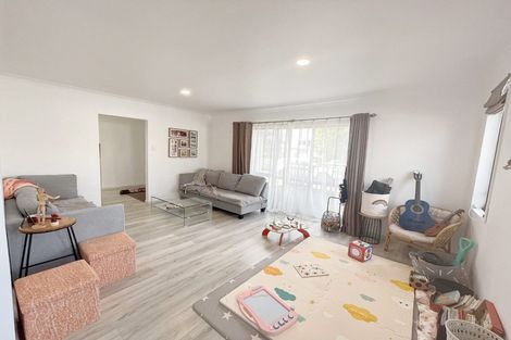 Photo of property in 10 Ascot Avenue, Henderson, Auckland, 0610