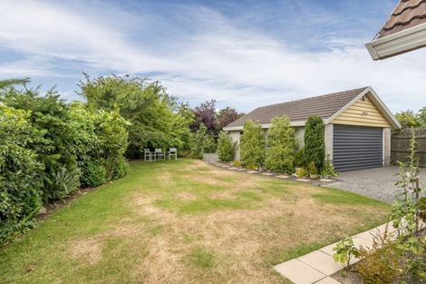 Photo of property in 22 Waitikiri Drive, Parklands, Christchurch, 8083