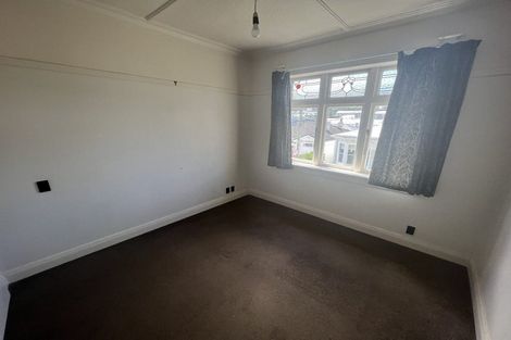 Photo of property in 24 Myrtle Crescent, Mount Cook, Wellington, 6021