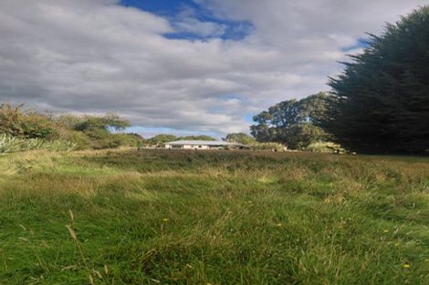 Photo of property in 72 Half Mile Road, Tuatapere, 9620