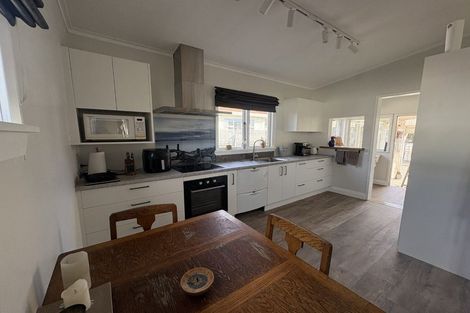 Photo of property in 18 Motueka Street, Nelson South, Nelson, 7010