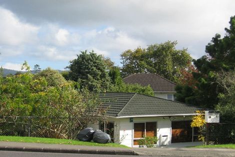 Photo of property in 2/31 Captain Scott Road, Glen Eden, Auckland, 0602