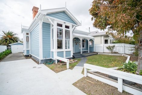 Photo of property in 35 Waldegrave Street, Palmerston North, 4410