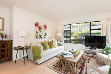 Photo of property in 38 Atarangi Road, Greenlane, Auckland, 1051