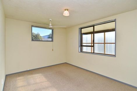 Photo of property in 65b East Belt, Rangiora, 7400