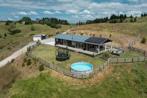 Photo of property in 331 Franklin Road, Paparoa, 0571