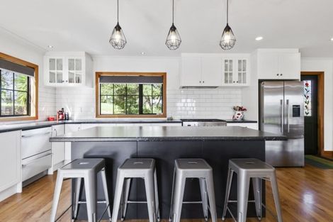 Photo of property in 112 Oyster Point Road, Kaukapakapa, Warkworth, 0984