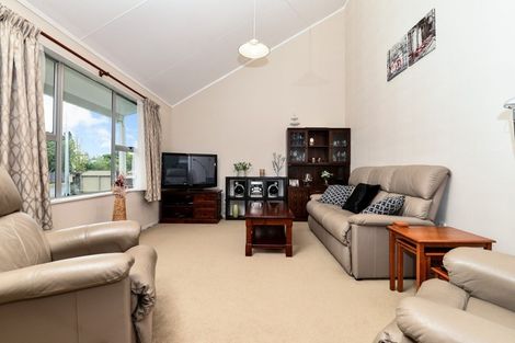 Photo of property in 2 Grove Place, Dinsdale, Hamilton, 3204