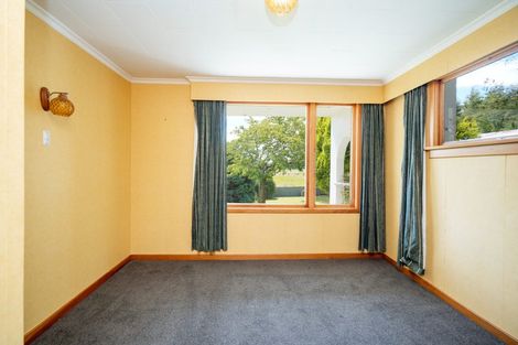 Photo of property in 33 Bay View Road, Woodend, Invercargill, 9877