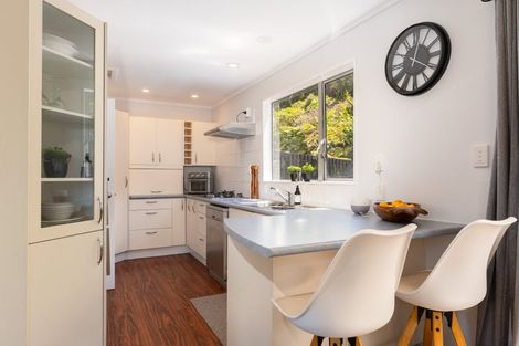 Photo of property in 6 Bowline Place, Whitby, Porirua, 5024