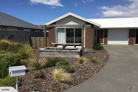 Photo of property in 22 Loxley Place, Lincoln, 7608