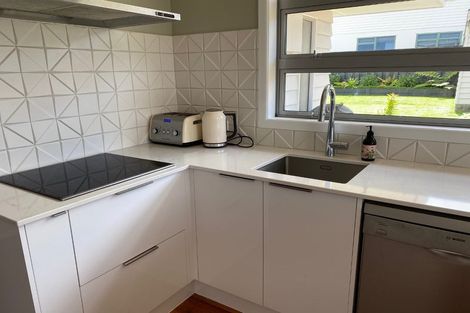 Photo of property in 1 Lomita Road, Johnsonville, Wellington, 6037