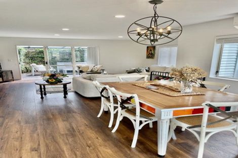 Photo of property in 3 Fresil Lane, Massey, Auckland, 0614