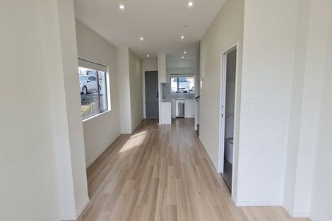 Photo of property in 15a Crestview Rise, Papakura, 2110