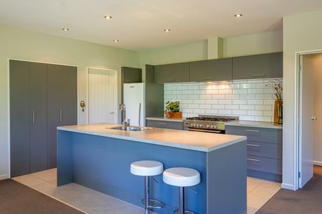 Photo of property in 128 Kings Drive, Wanaka, 9305