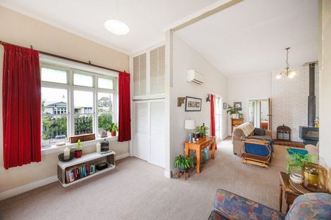 Photo of property in 30 Cuba Street, Marton, 4710