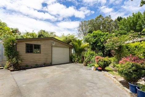 Photo of property in 1688 South Head Road, South Head, Helensville, 0874