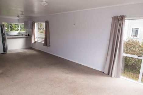Photo of property in 9 Stephen Street, Johnsonville, Wellington, 6037