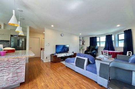 Photo of property in 357 Main Road, Tawa, Wellington, 5028