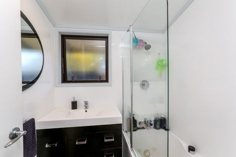 Photo of property in 17 Oleander Place, Bell Block, New Plymouth, 4312