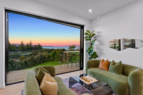 Photo of property in 45b Rosario Crescent, Red Beach, 0932