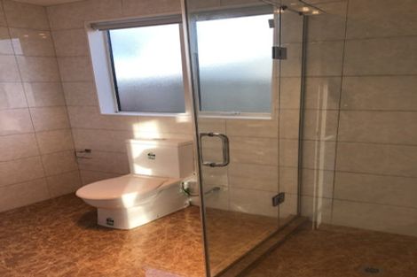 Photo of property in 4 Carrickdawson Drive, Flat Bush, Auckland, 2019