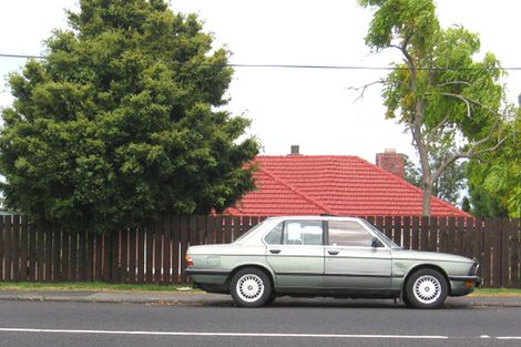 Photo of property in 551a Richardson Road, Mount Roskill, Auckland, 1041