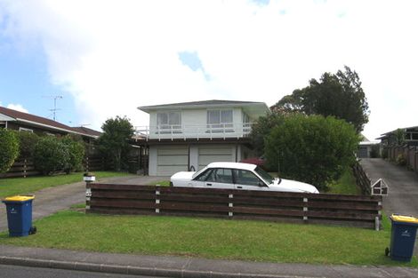 Photo of property in 4 Bellringer Road, Massey, Auckland, 0614