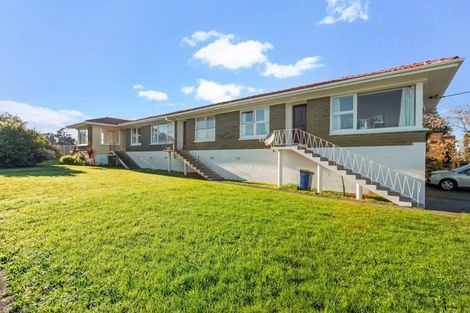 Photo of property in 2/29 Taharoto Road, Takapuna, Auckland, 0622