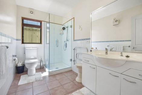 Photo of property in 31 Durness Place, Red Beach, 0932