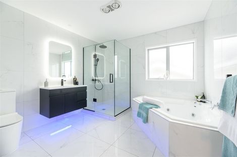 Photo of property in 14a Jasper Avenue, Mount Roskill, Auckland, 1041